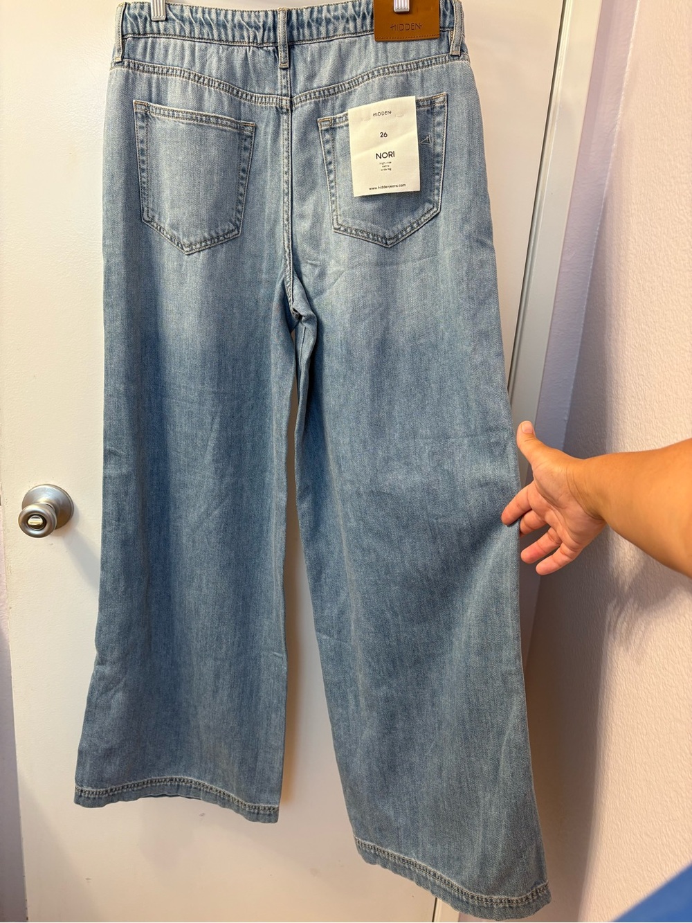 Hidden Nori Mid Rise Drawstring Wide Leg NWT Rise 14/ Ins 31/Length 43/W 16-17 - Picture 10 of 12